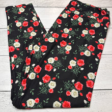 Load image into Gallery viewer, TC - Adult Leggings Bundle - 8