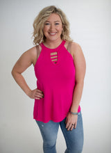 Load image into Gallery viewer, SOLID KEYHOLE TANK TOPS