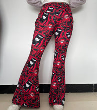 Load image into Gallery viewer, POCKET YOGA FLARES - COTTAGE MERMAID
