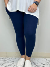 Load image into Gallery viewer, Navy Leggings w/ Pockets
