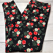 Load image into Gallery viewer, TC - Adult Leggings Bundle - 4
