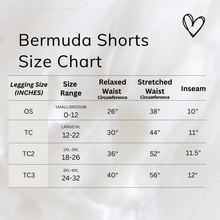 Load image into Gallery viewer, Black Bermuda Shorts w/ Pockets
