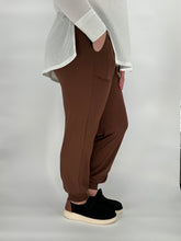 Load image into Gallery viewer, True Brown Joggers w/ Pockets
