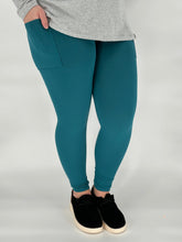 Load image into Gallery viewer, Teal Pocket Leggings
