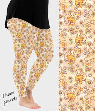 Load image into Gallery viewer, RTS - Sunflower Honey Cats Leggings w/ Pockets

