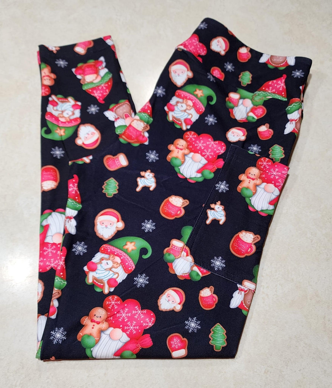 Christmas gnome leggings with pockets