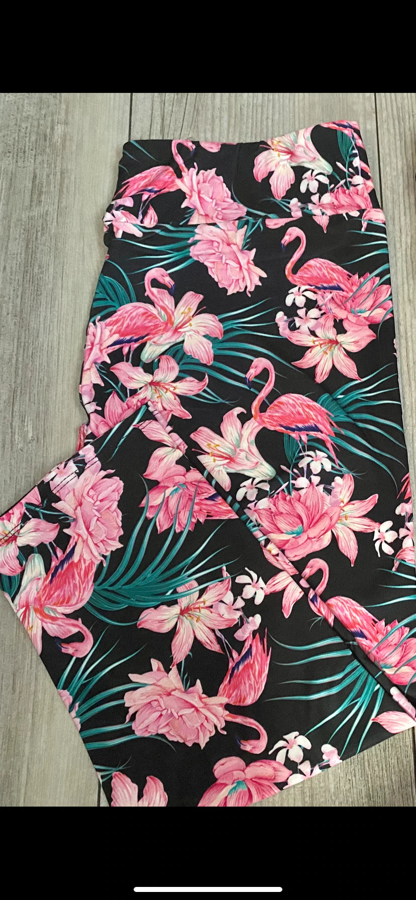 Flamingo capris 2
