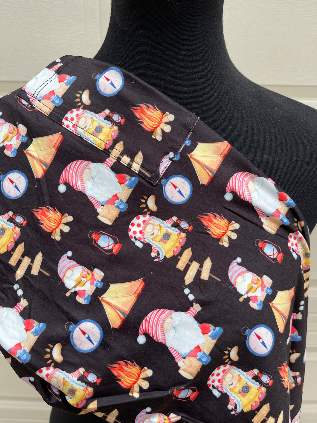 Camping gnomes with pockets