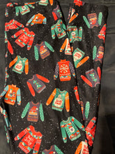 Load image into Gallery viewer, Ugly sweater leggings
