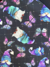 Load image into Gallery viewer, Butterfly gnome leggings
